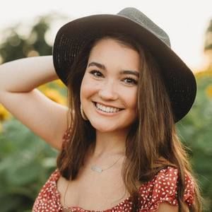 Meet your Posher, Lexi